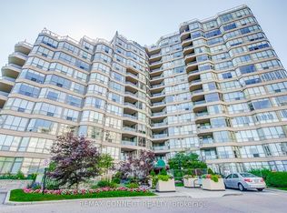 10 Guildwood Pkwy #532, Toronto, ON M1E 5B5