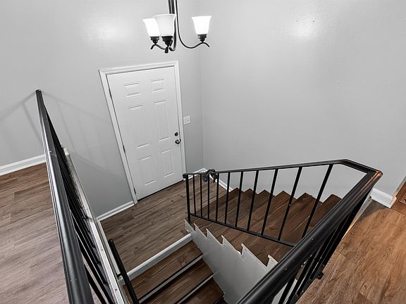 4th image of 1708 Patricia Cir