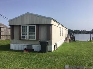 7486 False River Rd, Oscar, LA 70762