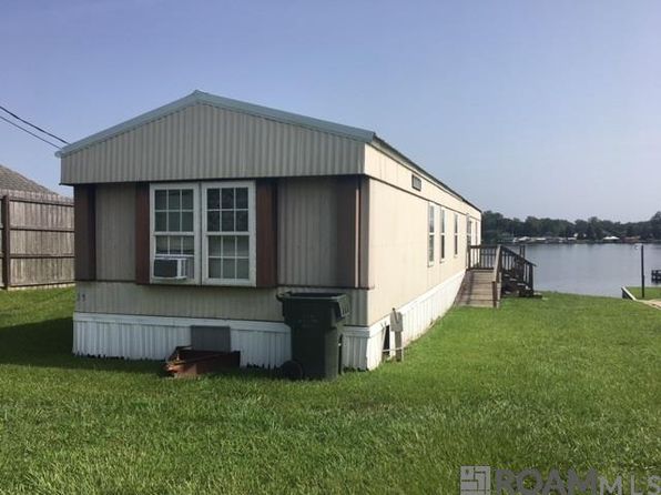 7486 False River Rd