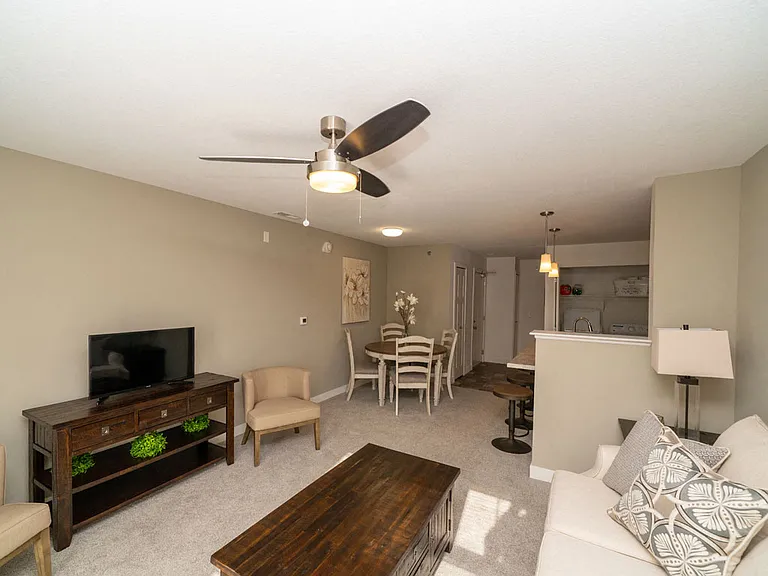 Strathmore Apartment Homes — Photo 7