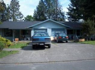 1202 S Pennington Dr, Newberg, OR 97132