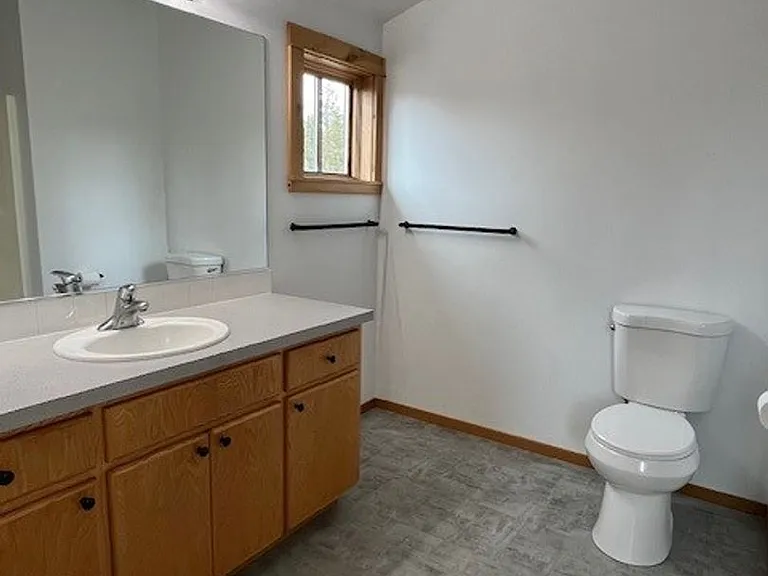 413 W Hood Ave — Photo 9