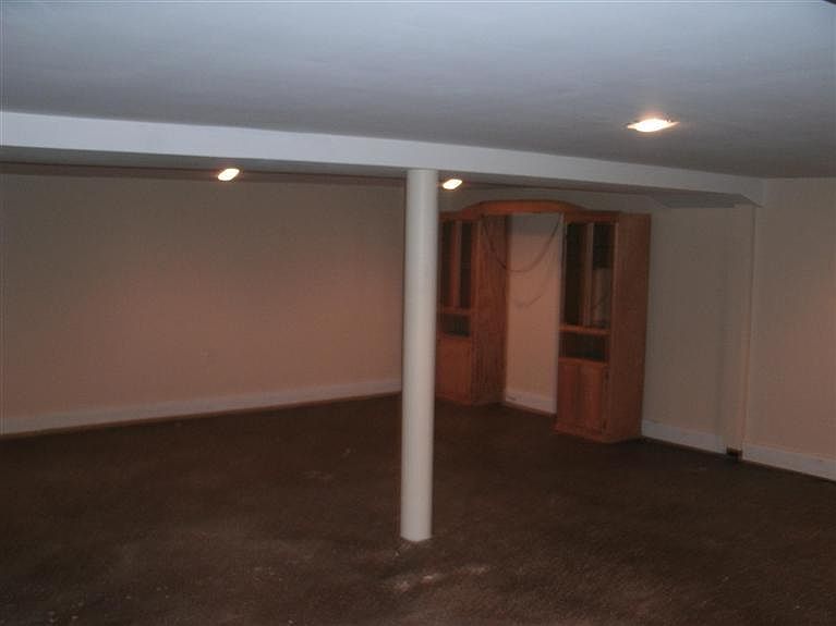2nd image of 507 Quincy St NW