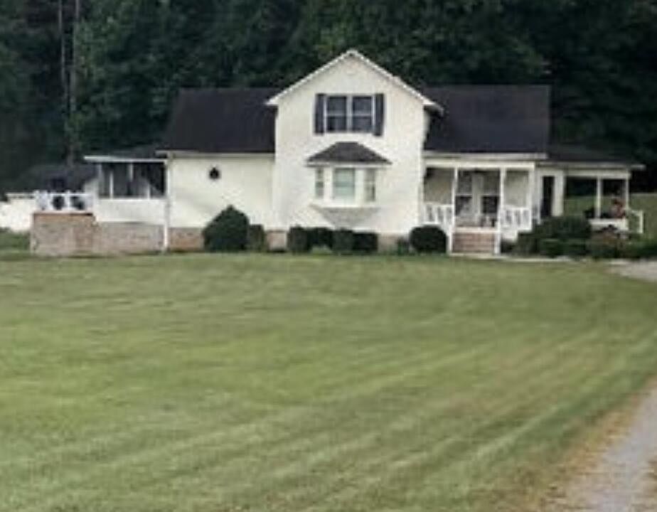 1st image of 6107 Stormer Rd