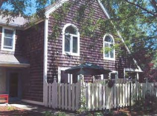 2 Harbor Watch Rd, Burlington, VT 05401