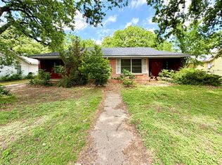 3717 Springdale Rd, Fort Worth, TX 76111