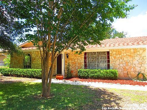 2nd image of 2306 TOWNRIDGE