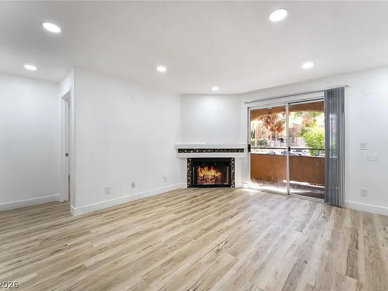 5251 Mission Carmel Ln #208 — Photo 6