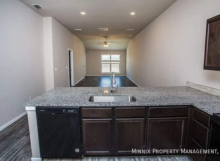 1639 133rd St #B — Photo 3