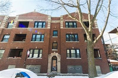 1st image of 3540 N Lakewood Ave #2