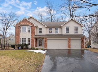 4525 W Regency Dr, Libertyville, IL