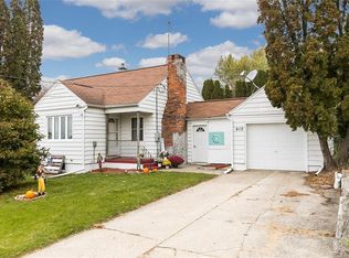 410 W Elm St, Solon, IA 52333