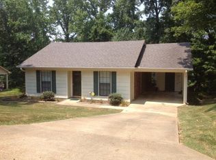 1006 Crawford Cir, Oxford, MS 38655