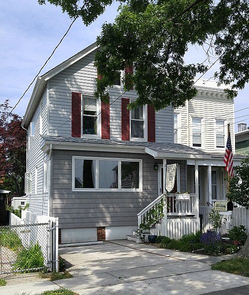 2nd image of 525 Minnieford Ave