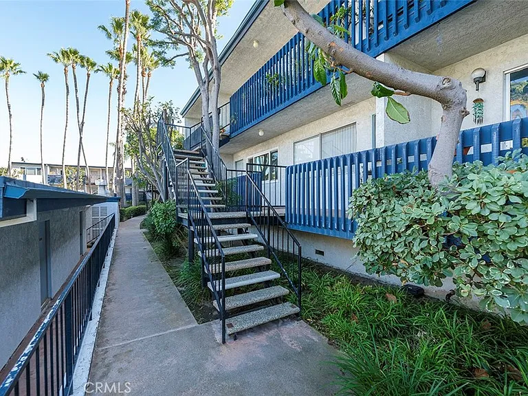 25930 Narbonne Ave #135 — Photo 22