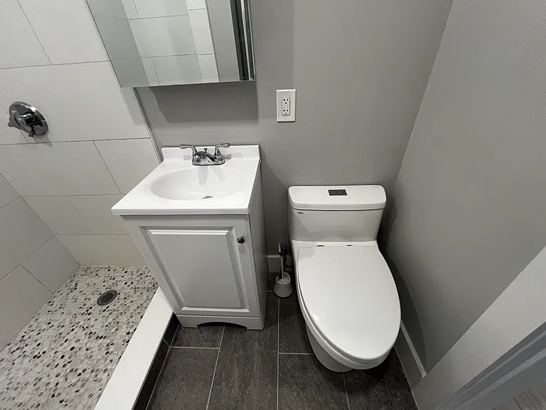 99 Pearson Ave #1 — Photo 25