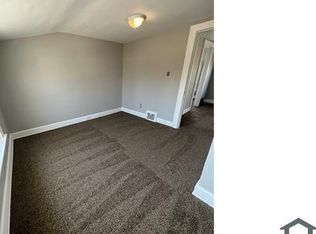 728 E 165th St, Cleveland, OH 44110