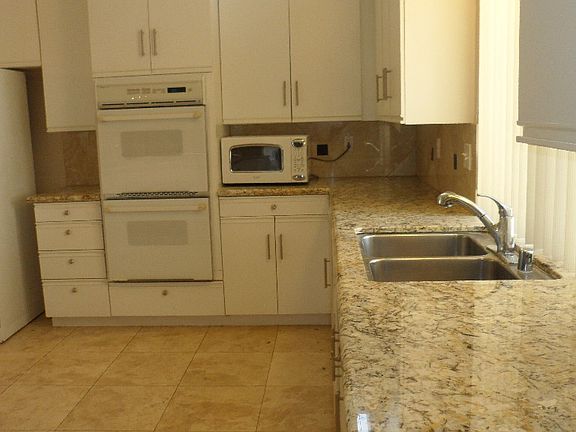 76836 Manor Place20_03272015