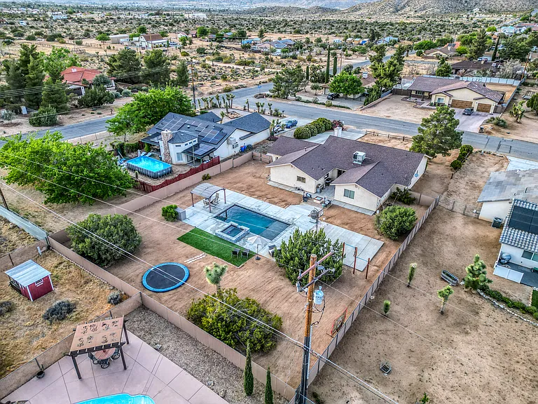 57731 San Tropeze Dr — Photo 53