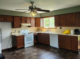 2445 W Deckerville Rd, Caro, MI 48723