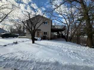 1837 Hanchett Ave NW, Grand Rapids, MI