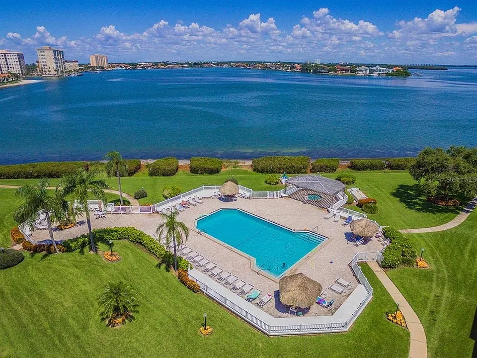 6104 Palma Del Mar Blvd S #604