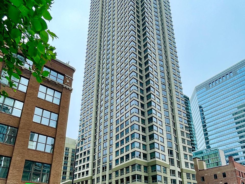 1st image of 440 N Wabash Ave APT 3505