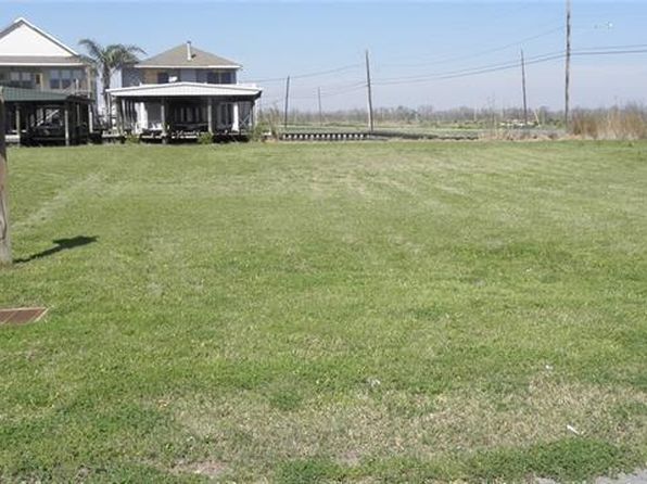 102 Junior Ln, Pt Sulphur, LA 70083