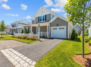 77 Cobblestone Cir, Mashpee, MA 02649