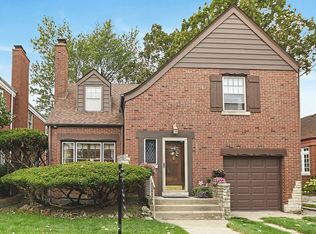10042 S Claremont Ave, Chicago, IL