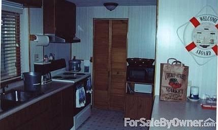 3rd image of 10277 SW Torch Lake Dr