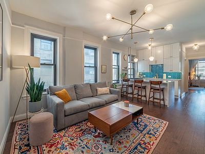 327 W 83rd St APT 6A, New York, NY, 10024