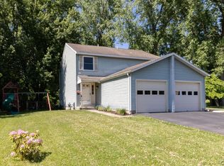7091 Ourteds Cir, Liverpool, NY 13090