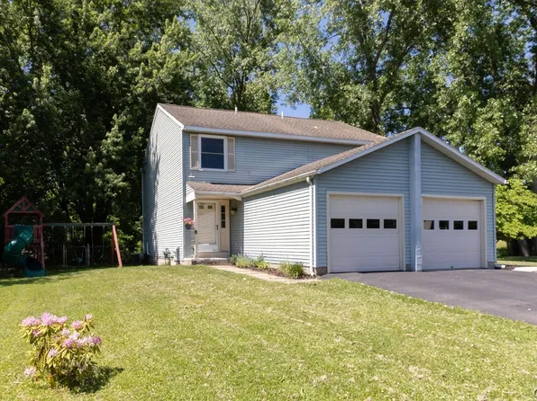 7091 Ourteds Cir, Liverpool, NY 13090