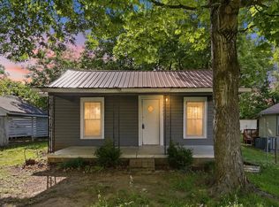 1730 Baugh St NE, Cleveland, TN 37311