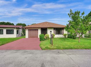 2041 SW 16th Pl, Deerfield Beach, FL 33442
