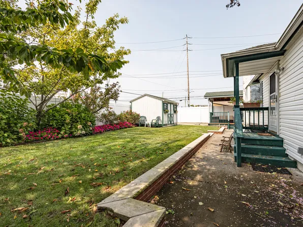 355 Dormans Court image 16 of 20