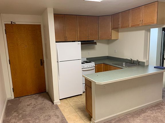 Main entry & kitchen