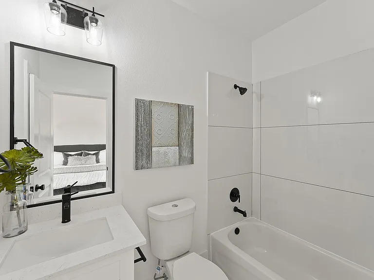 4808 Cochran St — Photo 15