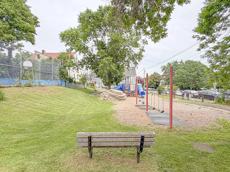 9 Tate St #1 — Photo 39