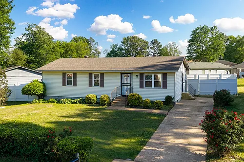 153 Seven Pines Dr Photo 1