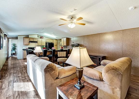 2nd image of 1047 Brandy Ln