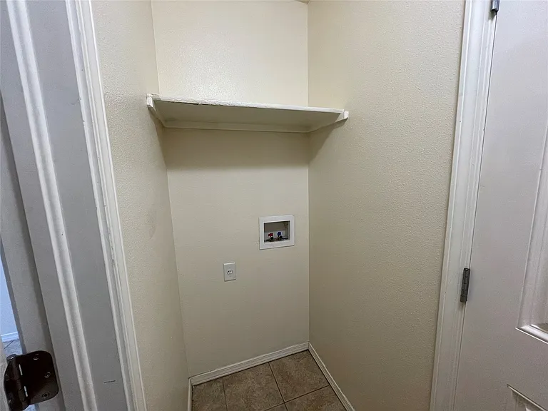 3518 E Hudson St — Photo 5