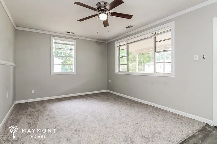229 Dogwood Ave — Photo 3