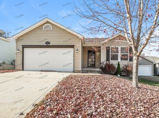 1217 Oakholt Ct, Herculaneum, MO