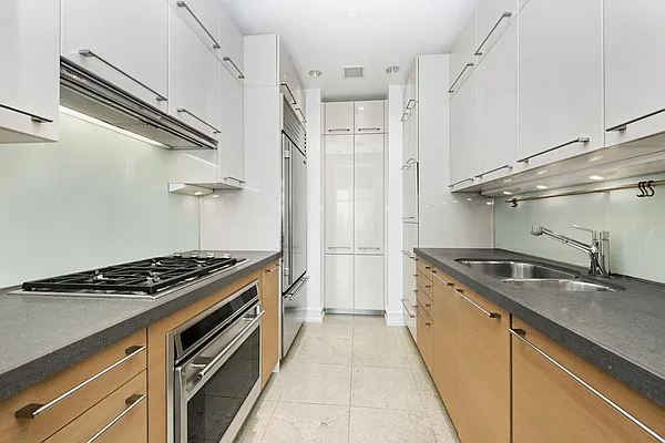 Rented by Compass | media 5