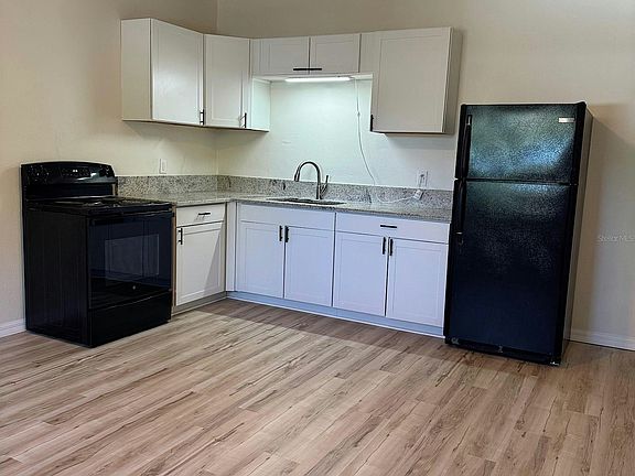 2nd image of 623 Beckett Way APT B