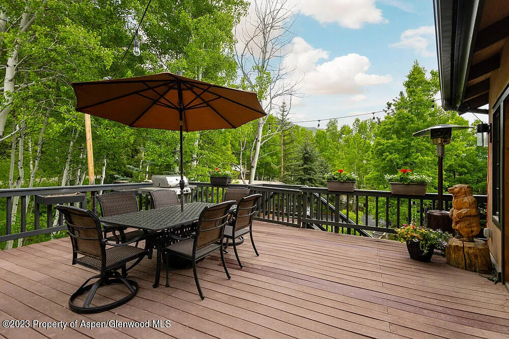 4 bed, 3.5 bath, 2769 sqft, $45,000 — Photo 3