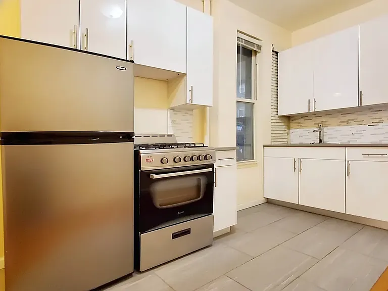 837 Bedford Ave #3C — Photo 3